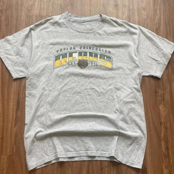 Vintage Heather Grey Bear Graphic Tee - Distressed Style - Picture 1 of 3